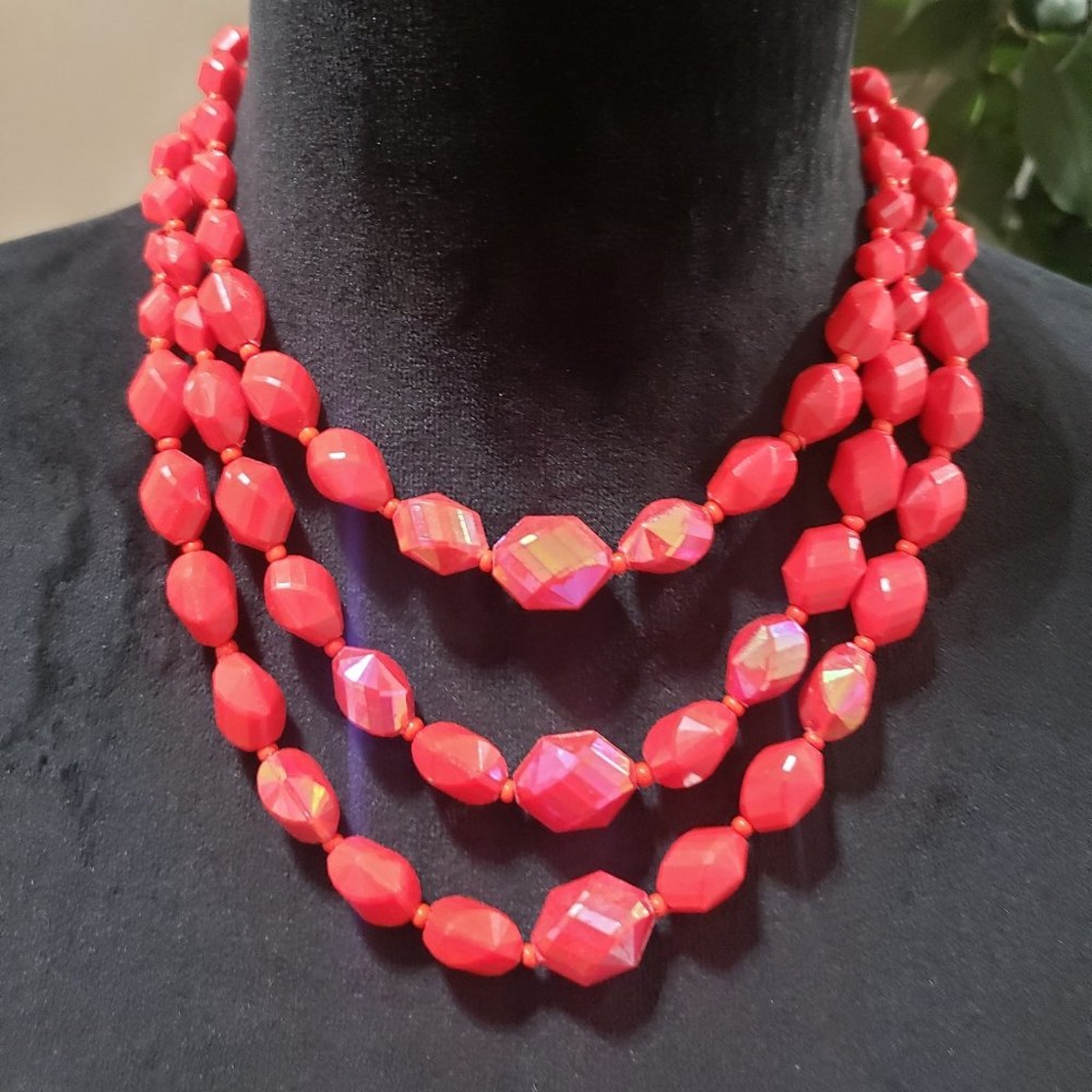 Womens Fashion Red Faceted Beaded Tripple Necklace With Lobster Clasp